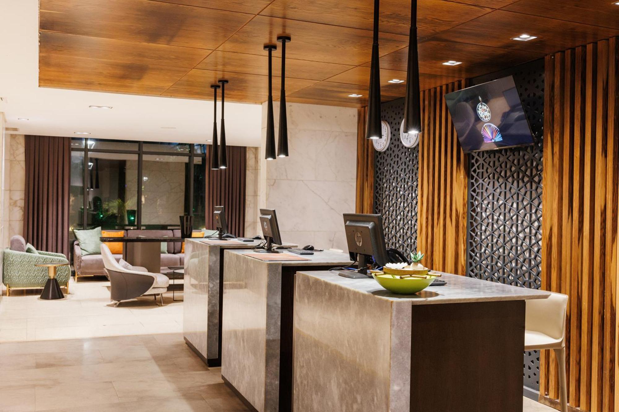 Riviera Royal Hotel Κονακρί Εξωτερικό φωτογραφία