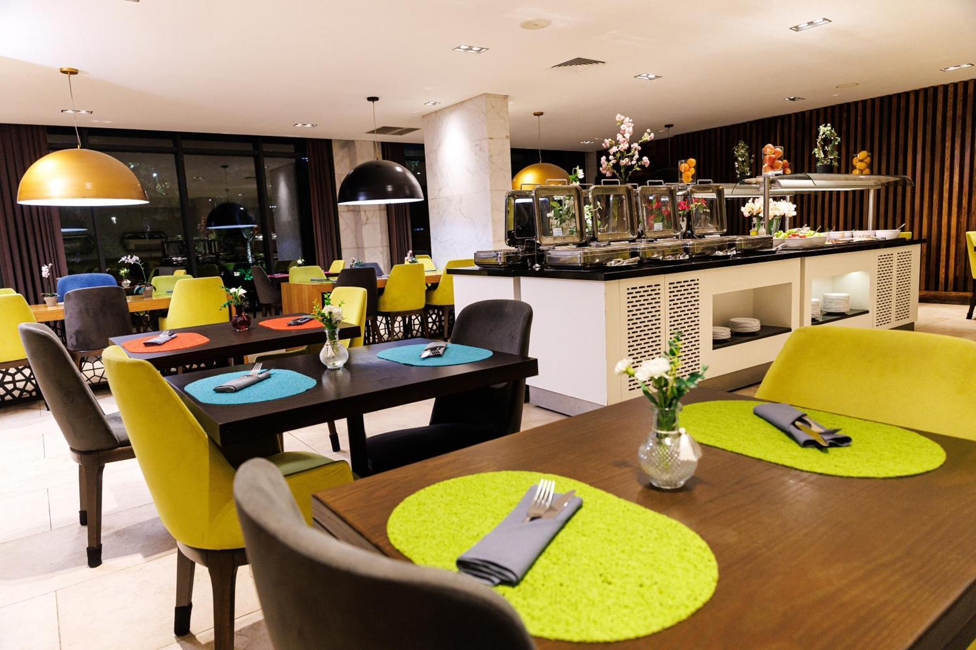 Riviera Royal Hotel Κονακρί Εξωτερικό φωτογραφία