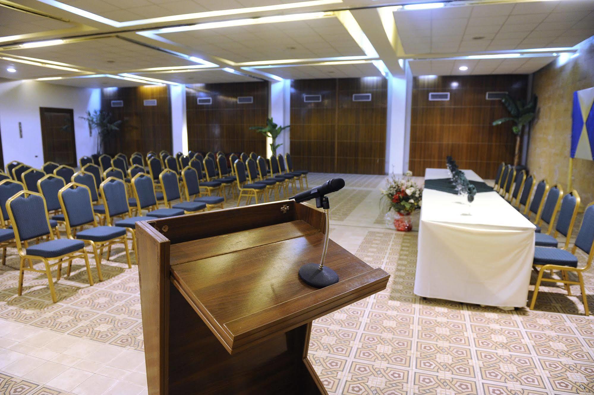Riviera Royal Hotel Κονακρί Εξωτερικό φωτογραφία